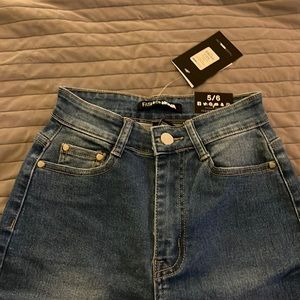 Fashionnova “Isabella High Waisted Skinny Jeans” size 5/6